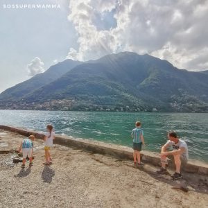 Spiaggetta con accesso al lago - Foto di Sossupermamma -